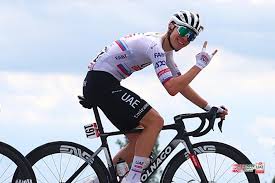 Pogačar entame la saison 2025